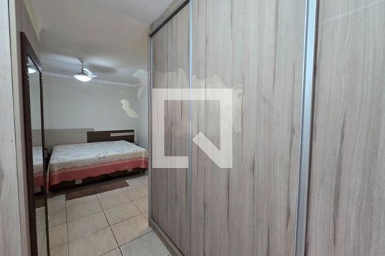 Casa à venda com 5 quartos, 250m² em Parque Residencial Casarao, Sumaré