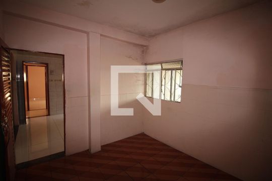 Quarto 2 de casa à venda com 3 quartos, 349m² em Marilândia, Contagem