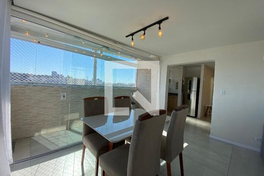 Sala de apartamento para alugar com 1 quarto, 59m² em Vila Polopoli, São Paulo