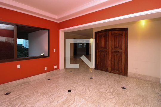 Sala  de apartamento à venda com 5 quartos, 280m² em Real Parque, São Paulo