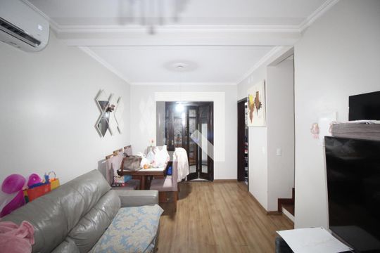Sala de casa à venda com 3 quartos, 170m² em Jardim Itu, Porto Alegre