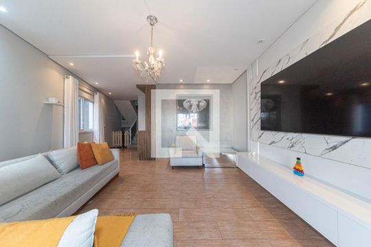 Sala de casa para alugar com 3 quartos, 298m² em Parque Monte Alegre, Taboão da Serra