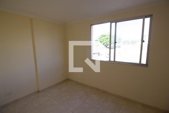 Quarto 2 de apartamento à venda com 3 quartos, 60m² em  Samambaia Norte (samambaia), Brasília