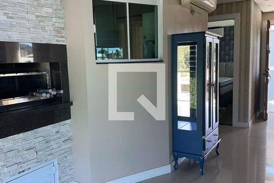 Cozinha de casa para alugar com 3 quartos, 100m² em Campeche Central, Florianópolis
