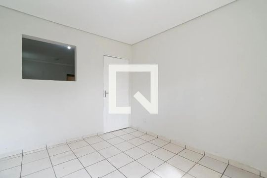 Casa 1 - Quarto de casa à venda com 4 quartos, 100m² em Vila Babilonia, São Paulo