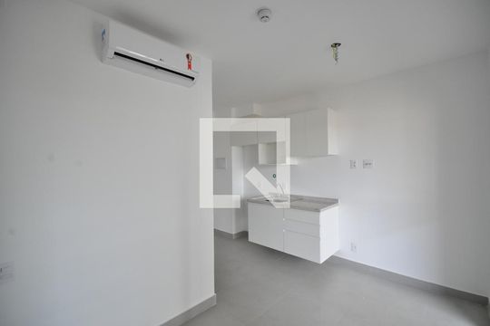 Sala/Quarto de kitnet/studio para alugar com 1 quarto, 26m² em Tucuruvi, São Paulo