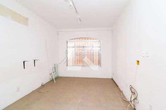 Sala de Estar de casa à venda com 3 quartos, 155m² em Vila Pedroso, São Paulo