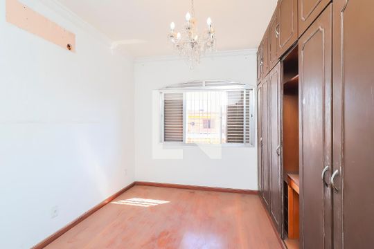 Quarto 1 - Suíte de casa à venda com 3 quartos, 155m² em Vila Pedroso, São Paulo