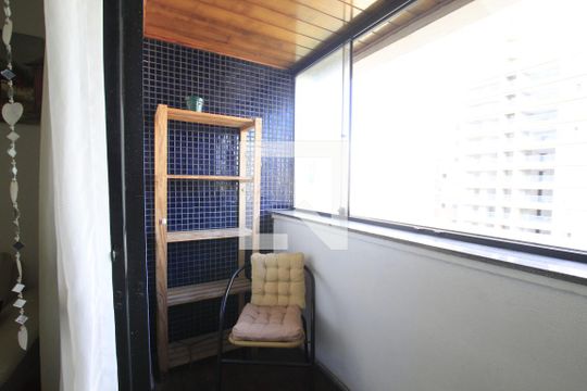 Apartamento à venda com 3 quartos, 80m² em Vila Mariana, São Paulo