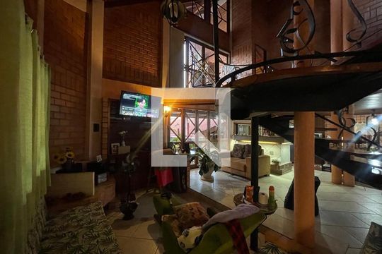 Casa à venda com 5 quartos, 390m² em Pinheiro, São Leopoldo