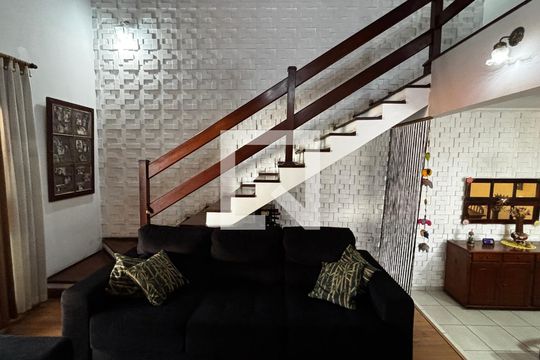Sala de casa à venda com 3 quartos, 225m² em Jardim Europa, Santo André