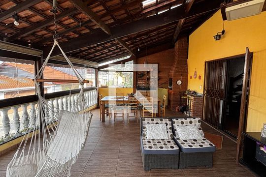 Sala - Varanda de casa à venda com 3 quartos, 225m² em Jardim Europa, Santo André