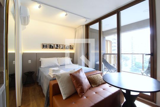 Kitnet/Studio à venda com 1 quarto, 27m² em Vila Nova Conceição, São Paulo