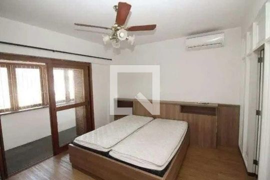 Quarto 2 de casa para alugar com 4 quartos, 486m² em Partenon, Porto Alegre
