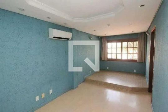 Quarto 1 de casa para alugar com 4 quartos, 486m² em Partenon, Porto Alegre