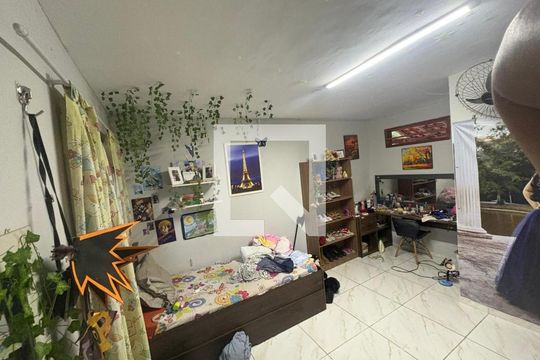 Sala de casa para alugar com 4 quartos, 480m² em São José de Imbassai, Maricá