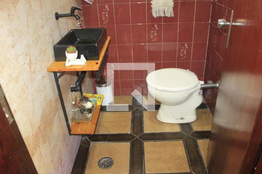 Lavabo  de casa à venda com 4 quartos, 180m² em Vila Ristori, Guarulhos