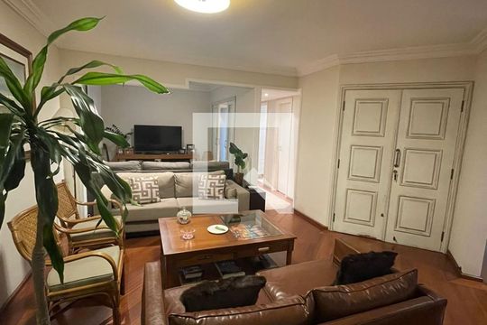 Sala de apartamento à venda com 3 quartos, 178m² em Moema, São Paulo