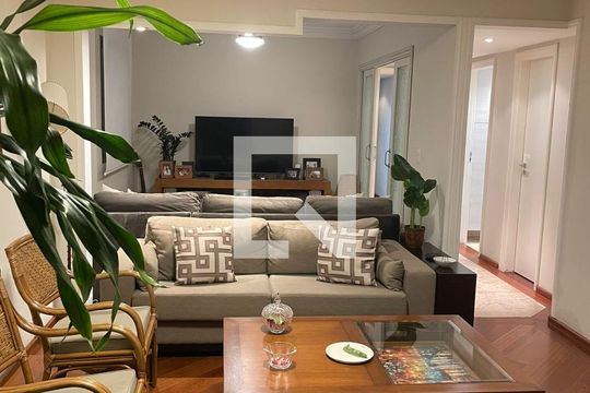 Sala de apartamento à venda com 3 quartos, 178m² em Moema, São Paulo