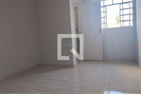 Casa à venda com 2 quartos, 125m² em Sacoma, São Paulo