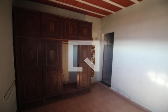 Suíte de casa à venda com 4 quartos, 434m² em Lindéia, Contagem