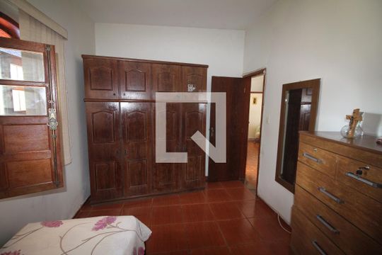 Suíte de casa à venda com 4 quartos, 434m² em Lindéia, Contagem