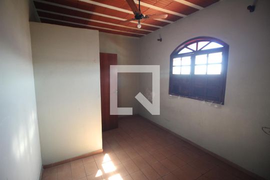Suíte de casa à venda com 4 quartos, 434m² em Lindéia, Contagem