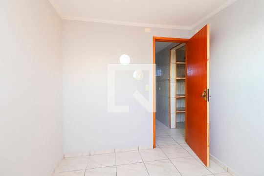 Quarto 1 de apartamento para alugar com 2 quartos, 50m² em Cidade Tiradentes, São Paulo