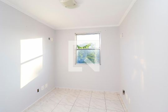Quarto 2 de apartamento para alugar com 2 quartos, 50m² em Cidade Tiradentes, São Paulo