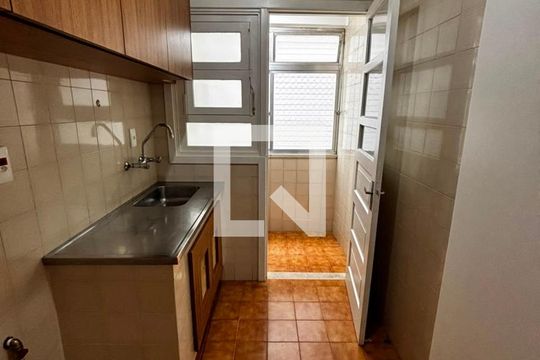 Apartamento para alugar com 2 quartos, 60m² em Higienópolis, Porto Alegre