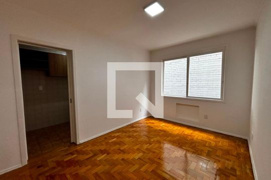 Apartamento para alugar com 2 quartos, 60m² em Higienópolis, Porto Alegre