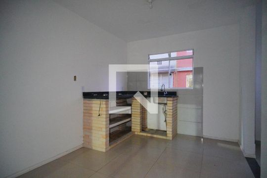 Sala/Cozinha de apartamento para alugar com 3 quartos, 60m² em São Miguel, São Leopoldo