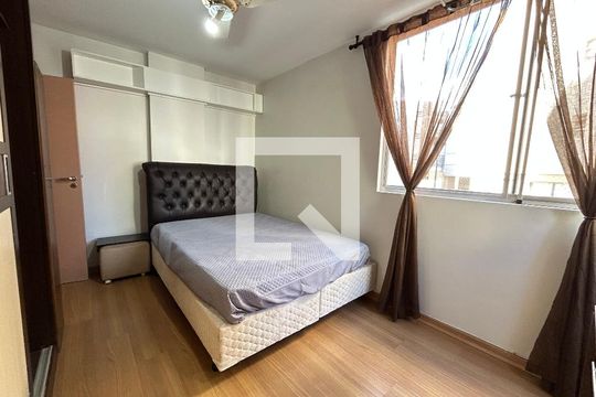 Quarto 1 de apartamento para alugar com 3 quartos, 94m² em Itacorubi, Florianópolis