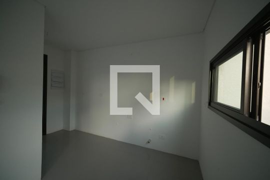 Casa de Condomínio para alugar com 3 quartos, 180m² em Santa Felicidade, Curitiba
