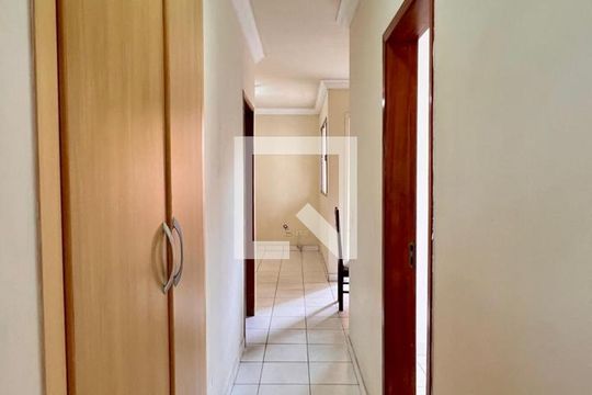 Apartamento à venda com 3 quartos, 70m² em Padre Eustáquio, Belo Horizonte