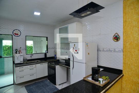 Cozinha de casa de condomínio para alugar com 3 quartos, 260m² em Barra da Tijuca, Rio de Janeiro