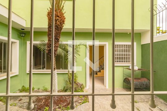 Casa à venda com 3 quartos, 166m² em Vila Campestre, São Paulo