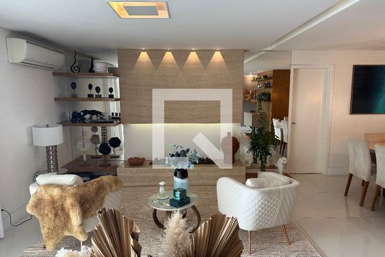  Sala de Estar de apartamento à venda com 3 quartos, 202m² em Alphaville Empresarial, Santana de Parnaíba