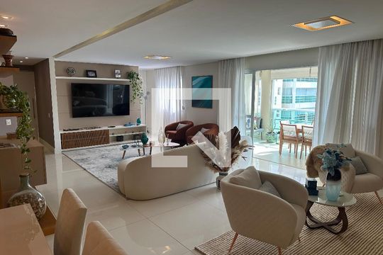  Sala de Estar de apartamento à venda com 3 quartos, 202m² em Alphaville Empresarial, Santana de Parnaíba