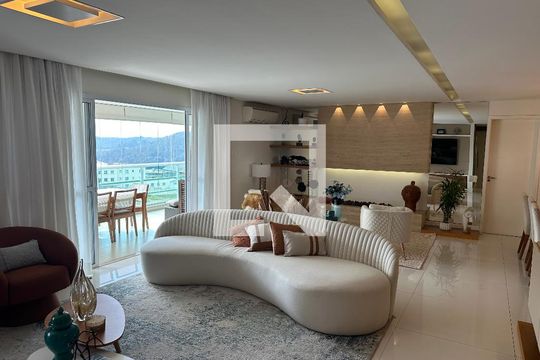 Sala de Estar de apartamento à venda com 3 quartos, 202m² em Alphaville Empresarial, Santana de Parnaíba