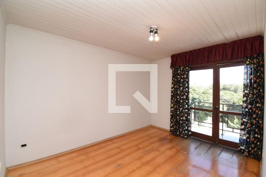Quarto 3 de casa à venda com 3 quartos, 242m² em Pilarzinho, Curitiba