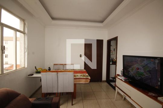 sala de apartamento à venda com 3 quartos, 90m² em Pompéia, Belo Horizonte