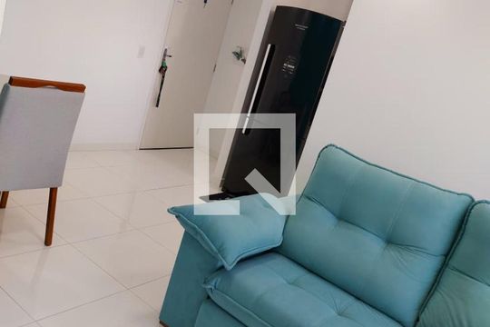 Sala de apartamento para alugar com 2 quartos, 49m² em Santa Terezinha, São Bernardo do Campo