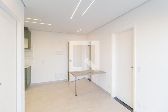 Apartamento para alugar com 2 quartos, 42m² em Vila Sul Americana, Carapicuíba
