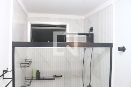 Banheiro 1 de apartamento à venda com 1 quarto, 81m² em Santo Antônio, São Caetano do Sul
