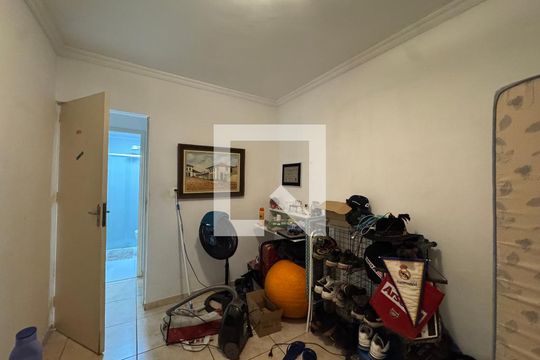 Quarto 2 de apartamento para alugar com 2 quartos, 70m² em Continental, Osasco