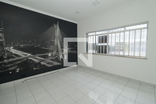 Casa para alugar com 2 quartos, 180m² em Ipiranga, São Paulo