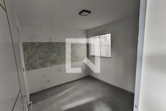Quarto de kitnet/studio para alugar com 1 quarto, 30m² em Monte Alegre, Cabo Frio