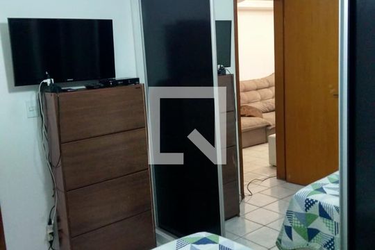 Quarto de apartamento à venda com 2 quartos, 60m² em Fernão Dias, Belo Horizonte