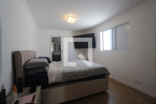 Suíte de casa à venda com 3 quartos, 180m² em Vila Santa Clara, São Paulo